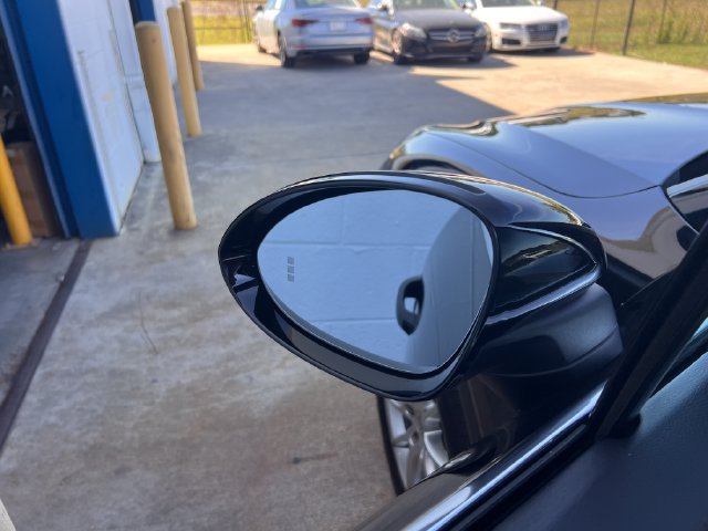 Used 2019 Porsche Cayenne AWD/4WD image 12