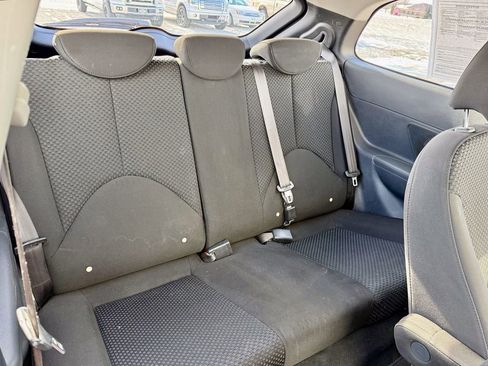 Used 2010 Hyundai Accent GS image 15