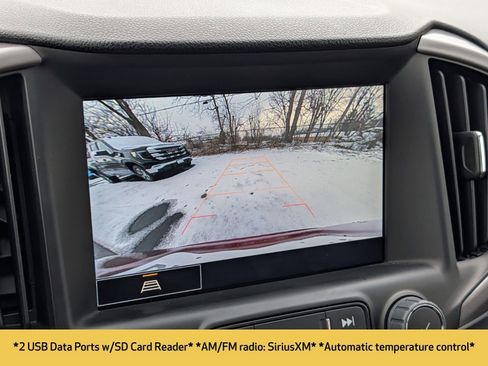 Used 2023 GMC Terrain AT4 w/ Infotainment Package II image 8