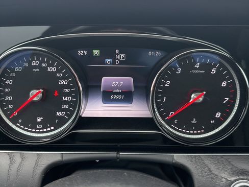 Used 2019 Mercedes-Benz E 450 4MATIC Sedan image 12