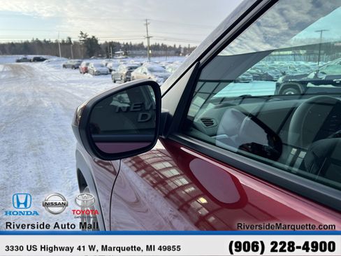Used 2025 Chevrolet TrailBlazer LT image 5