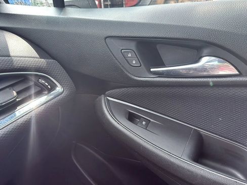 Used 2019 Chevrolet Cruze LT w/ LT Fleet Convenience Package FWD image 34