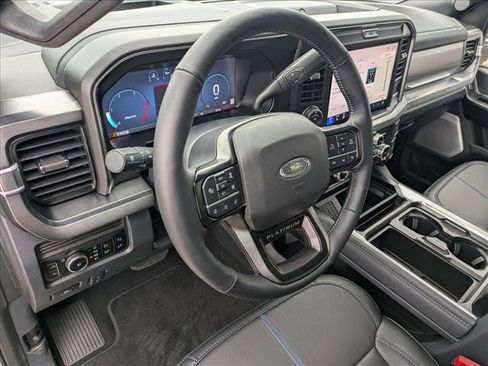 New 2026 Ford F250 Platinum AWD/4WD image 3