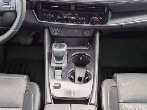 Used 2023 Nissan Rogue Platinum w/ Platinum Premium Package FWD image 21