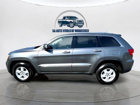 Used 2012 Jeep Grand Cherokee Laredo w/ Laredo E Group image 2