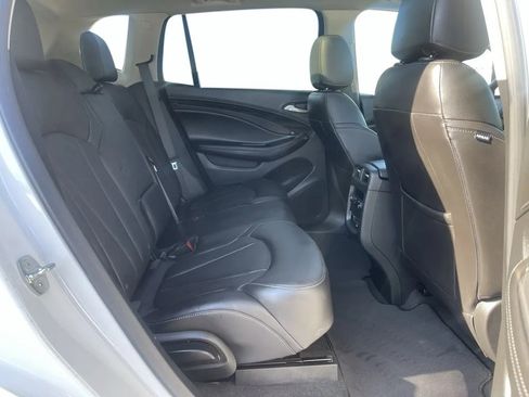 Used 2020 Buick Envision Premium image 16