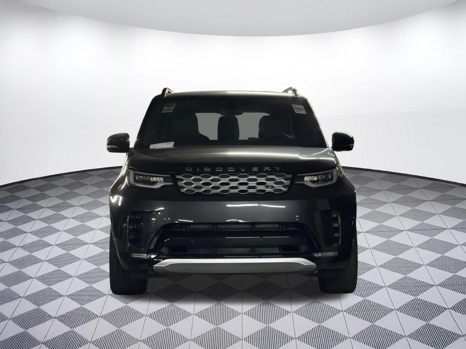 New 2026 Land Rover Discovery Limited Edition AWD/4WD image 6
