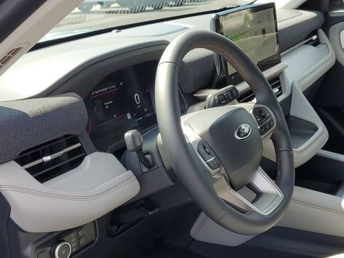 New 2026 Ford Explorer Active w/ Active Comfort Package AWD/4WD image 10