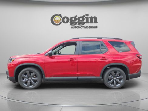 New 2026 Honda Pilot Sport image 2