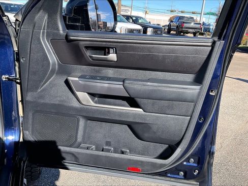 Used 2022 Toyota Tundra SR5 image 21