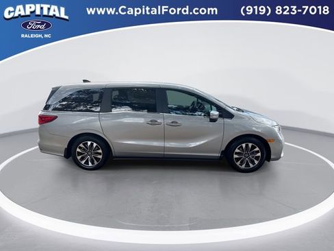 Used 2024 Honda Odyssey EX-L image 9