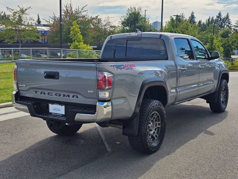 Used 2021 Toyota Tacoma TRD Off-Road AWD/4WD image 5