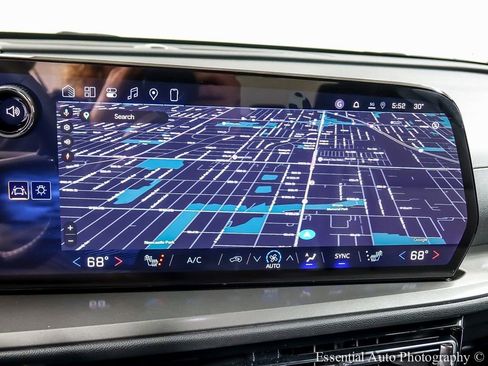 New 2026 Chevrolet Traverse LT w/ Driver Confidence Package FWD image 16