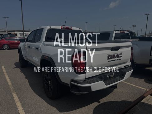 Used 2023 GMC Canyon Elevation w/ Convenience Package RWD image 3