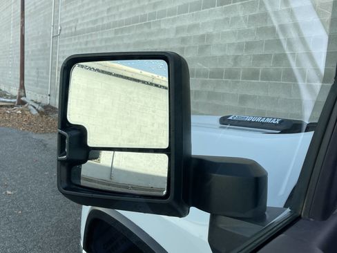 Used 2022 Chevrolet Silverado 2500 LT w/ Fleet Comfort Package image 7