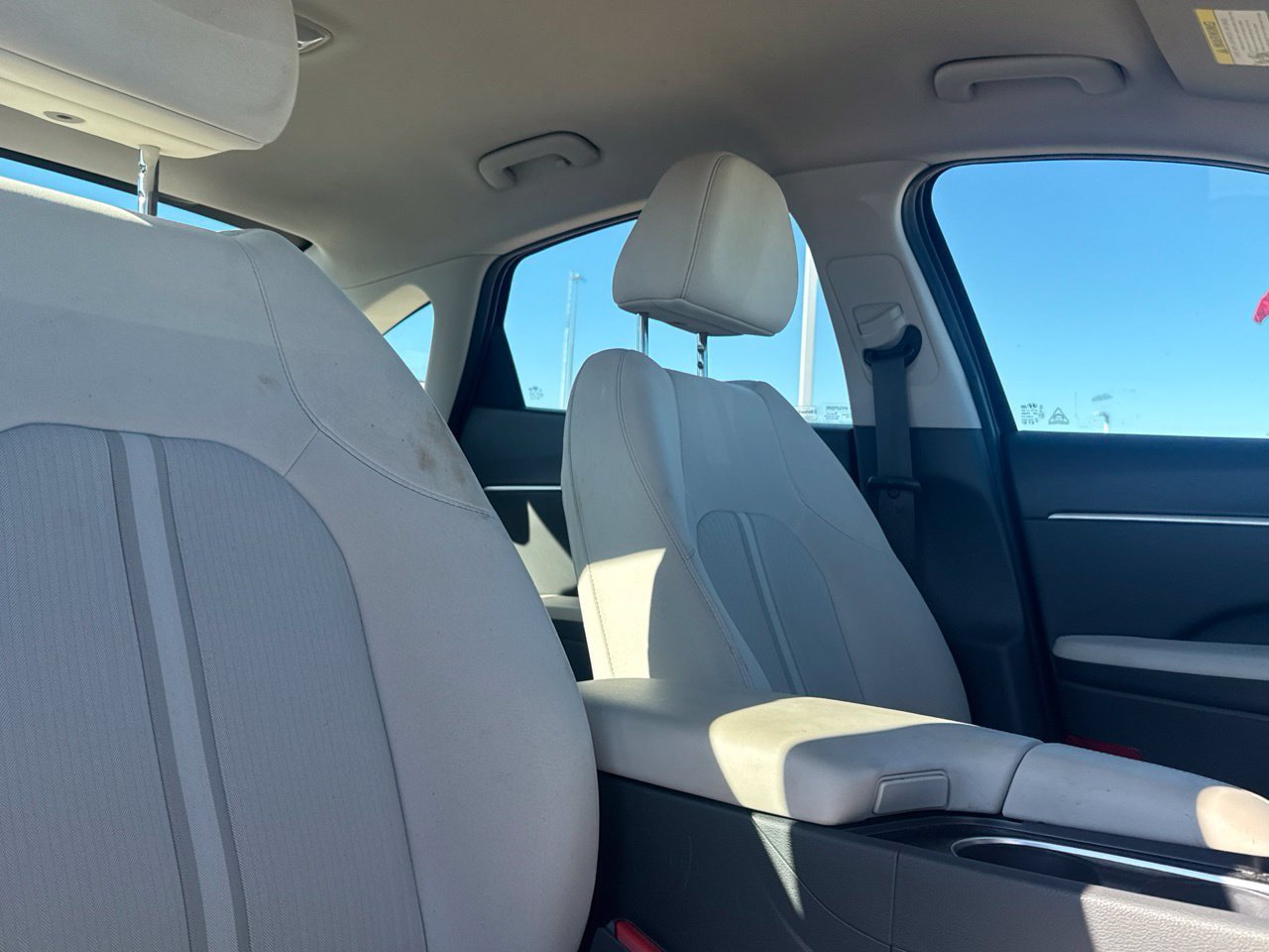 Used 2025 Hyundai Sonata SEL FWD image 31