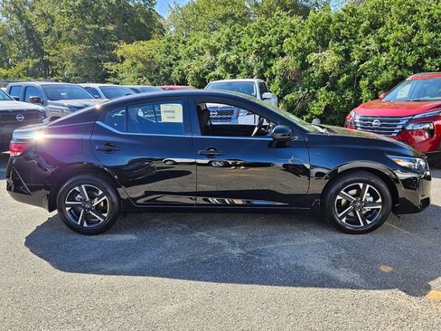 New 2025 Nissan Sentra SV w/ All-Weather Package image 11