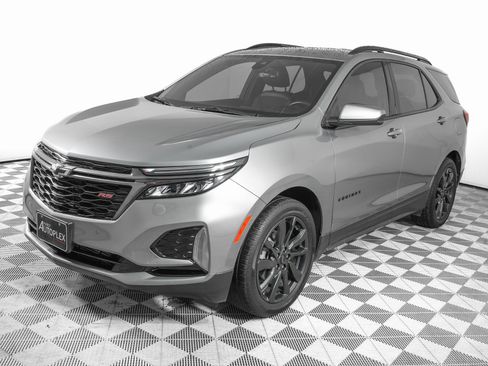 Used 2023 Chevrolet Equinox RS image 8