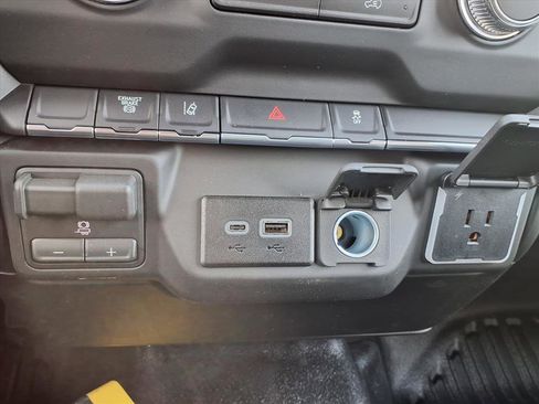 New 2026 GMC Sierra 3500 Pro w/ Convenience Package image 7