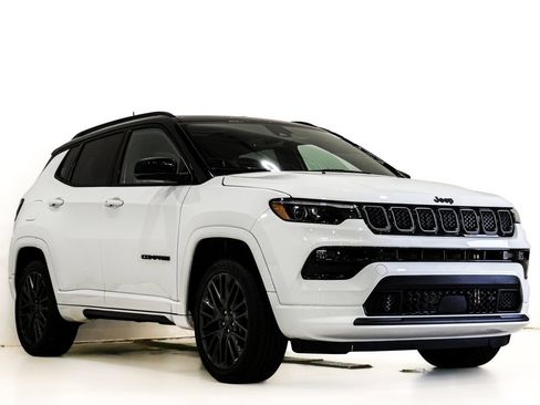 Used 2023 Jeep Compass High Altitude AWD/4WD image 1