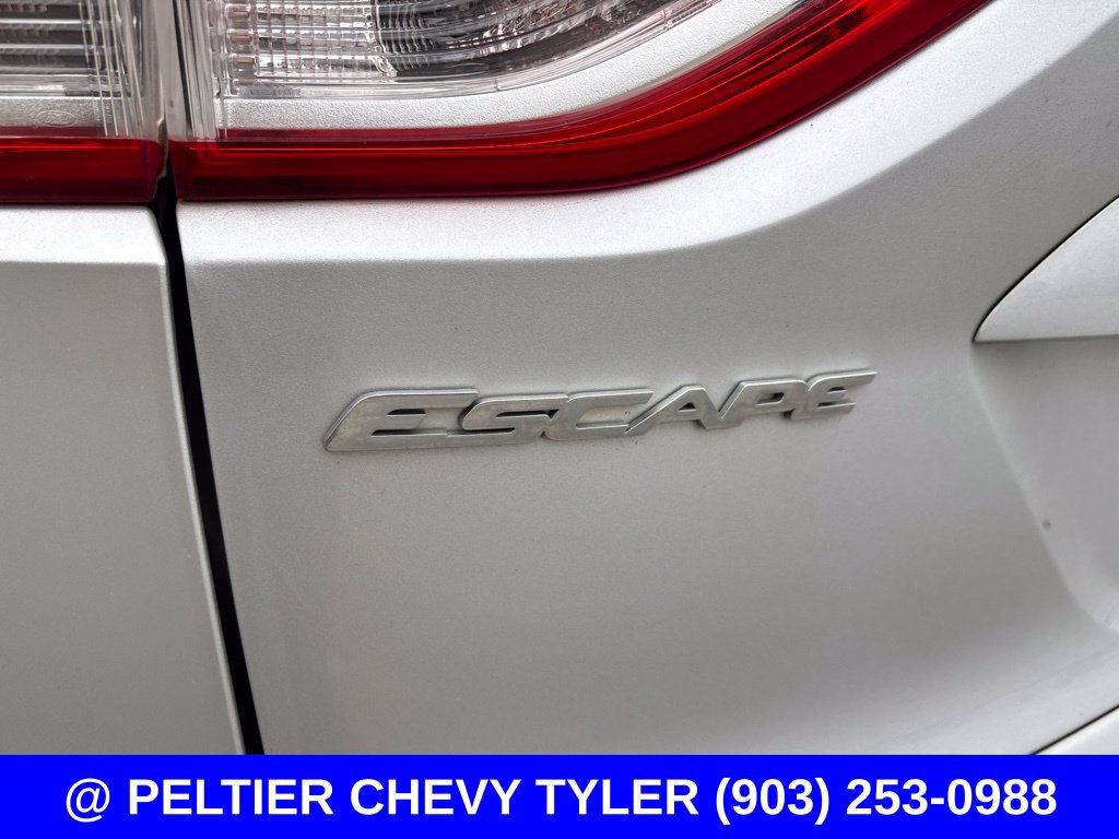 Used 2014 Ford Escape S FWD image 9