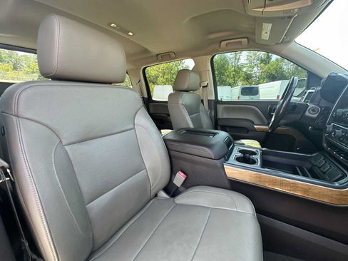 Used 2016 Chevrolet Silverado 1500 LTZ w/ Sport Package AWD/4WD image 24