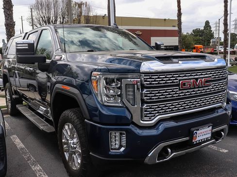 Used 2020 GMC Sierra 2500 Denali image 9