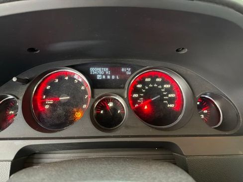 Used 2011 GMC Acadia SLT AWD/4WD image 15