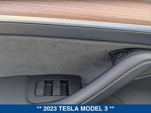 Used 2023 Tesla Model 3 Standard Range image 11