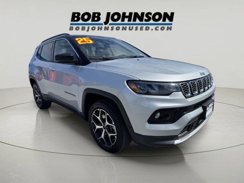 Used 2025 Jeep Compass Limited AWD/4WD image 1