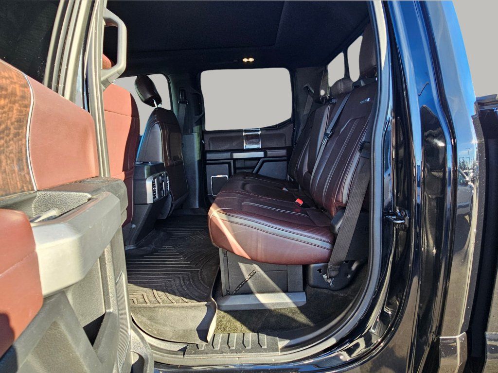 Used 2017 Ford F250 Platinum w/ Platinum Ultimate Package AWD/4WD image 30