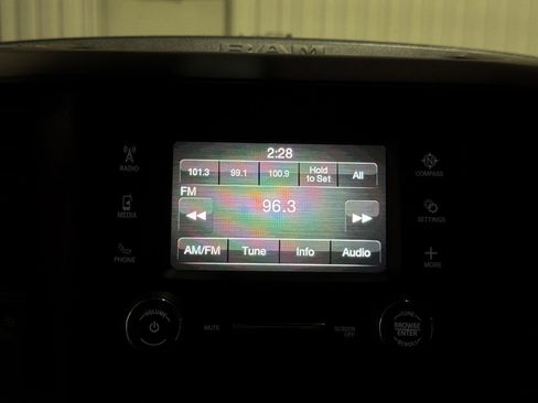Used 2022 RAM 5500 Tradesman w/ Max Tow Package AWD/4WD image 13