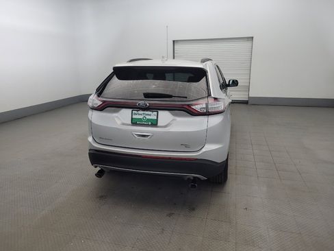 Used 2018 Ford Edge SEL AWD/4WD image 7