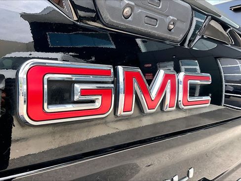 Used 2019 GMC Sierra 1500 Denali w/ Technology Package AWD/4WD image 30