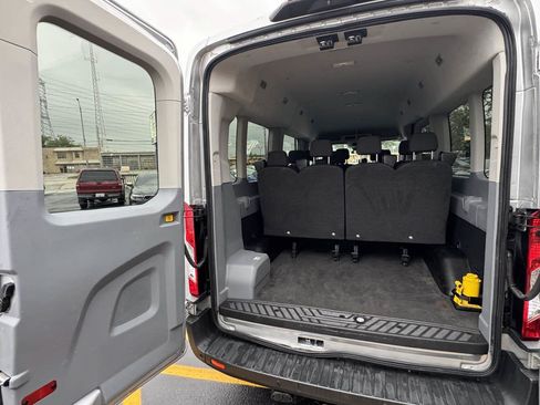 Used 2018 Ford Transit 350 XLT RWD image 37
