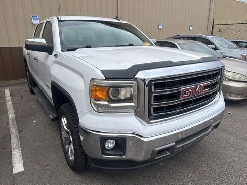 Used 2015 GMC Sierra 1500 SLT w/ SLT Crew Cab Value Package image 2