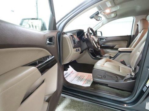 Used 2016 GMC Canyon SLT AWD/4WD image 9