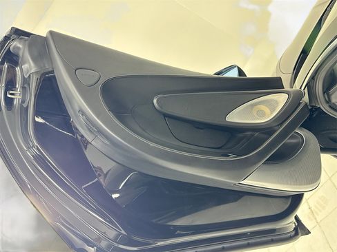 Used 2025 McLaren GTS image 15