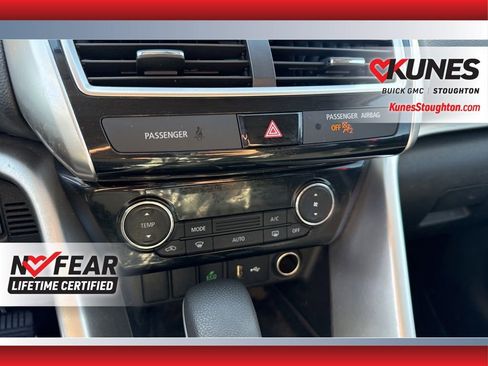 Used 2019 Mitsubishi Eclipse Cross ES AWD/4WD image 33