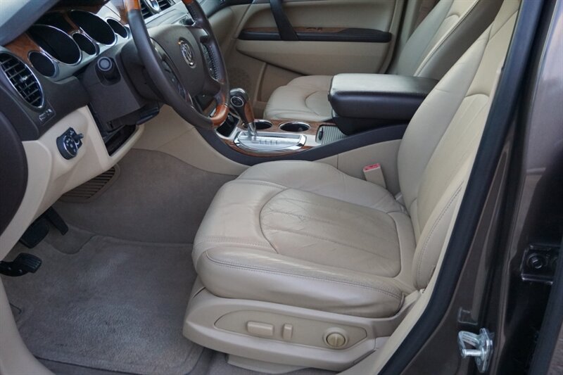 Used 2012 Buick Enclave Leather FWD image 33