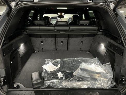 New 2026 BMW X5 M60i image 24