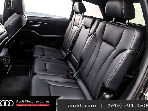 New 2025 Audi Q7 3.0T Premium Plus image 8