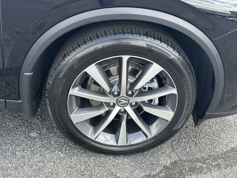 Certified 2025 Acura MDX FWD w/ Technology Package image 14