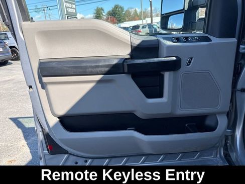Used 2020 Ford F250 XL w/ Power Equipment Group image 15
