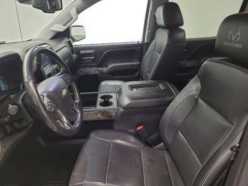 Used 2016 Chevrolet Silverado 1500 LTZ Z71 w/ Realtree Edition image 17