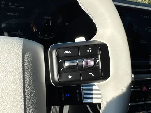 New 2026 Hyundai Santa Fe SE image 15