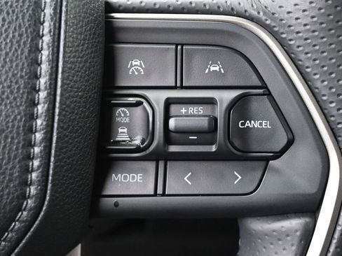 Certified 2025 Toyota 4Runner Limited image 21