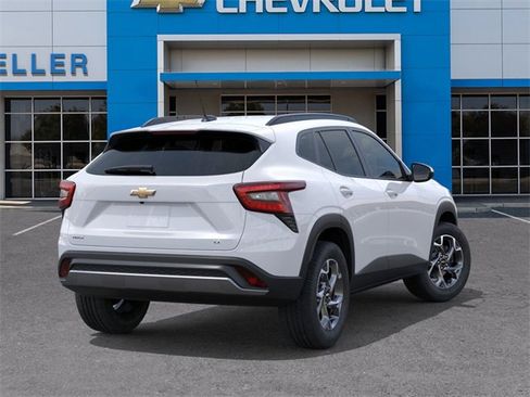 New 2026 Chevrolet Trax LT w/ Driver Confidence Package image 4