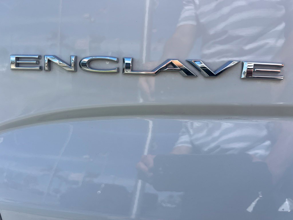 Used 2023 Buick Enclave Essence w/ Experience Buick Package FWD image 21