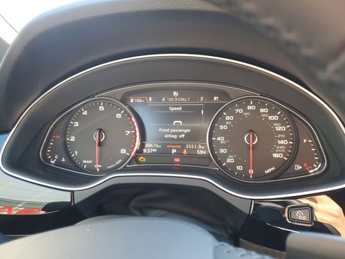 Used 2019 Audi Q7 3.0T Premium image 24